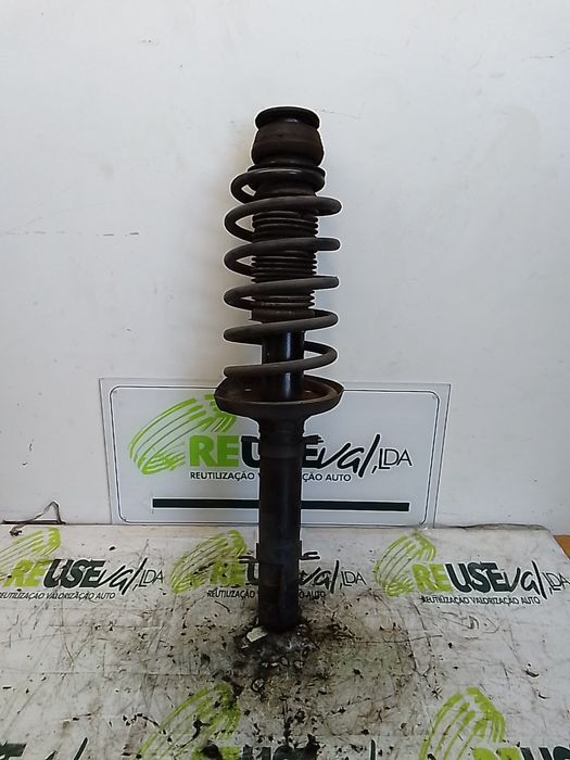 Suspensão frente direita VOLKSWAGEN Golf IV (1J1)