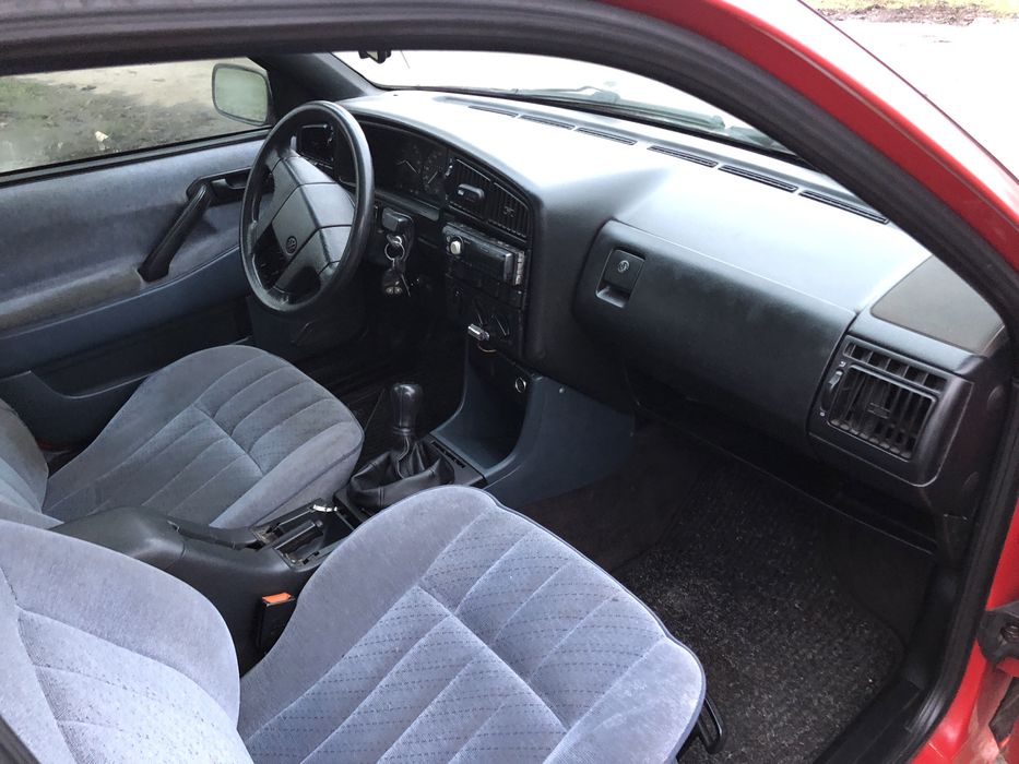 Продам wv pasat b3