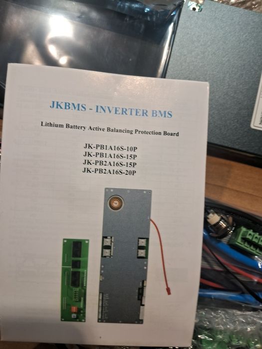 Інвекторна БМС плата   с экраном с актівним балансіром jk-PB1A 16S15