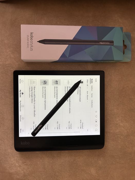 Електронна книга Kobo Sage 8дюймів