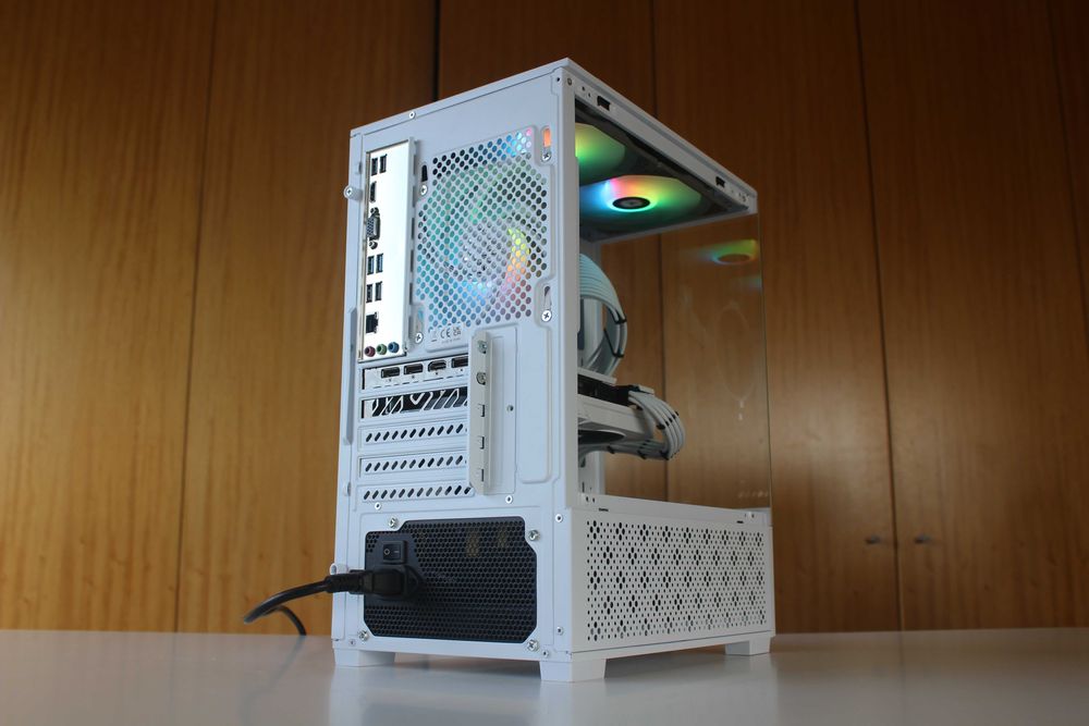 PC Gaming Novo | Ryzen 5 2600 + RX 6600 + 16GB RAM | 512GB NVMe