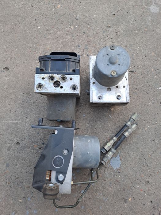 Блок АBS до бмв е39 2.5