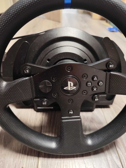 Thrustmaster t300 rs
