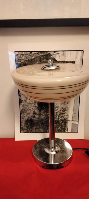 Candeeiro de mesa vidro arte deco