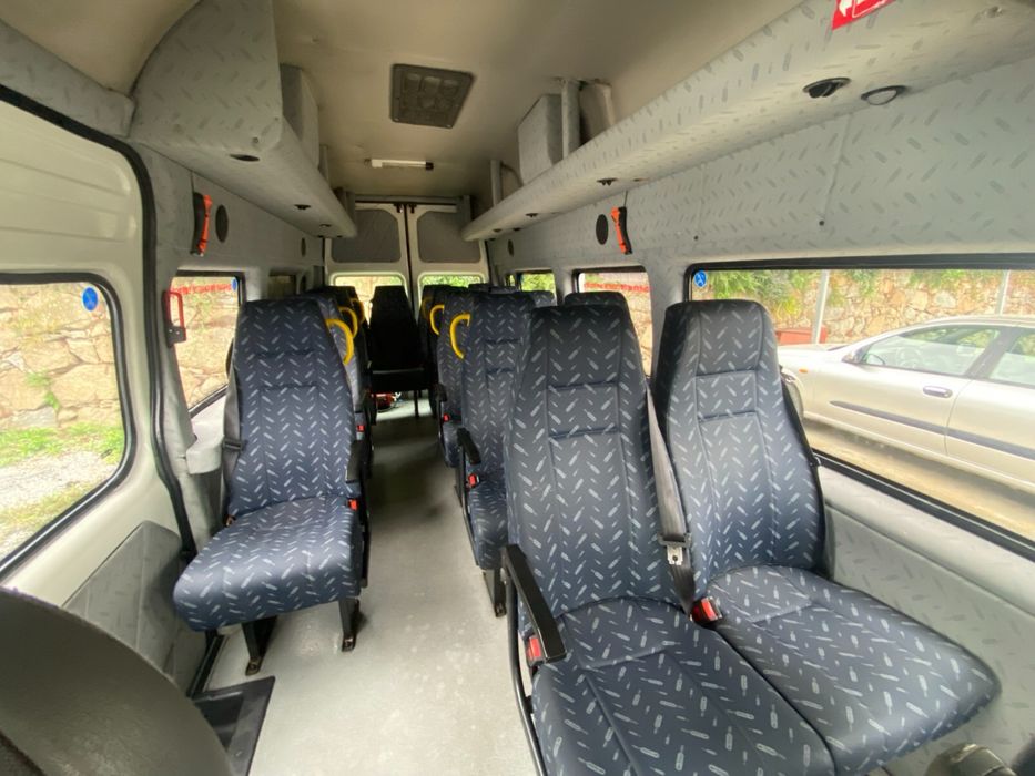 Ford Transit Minibus 2.4tdci 135 cv 17 lugares