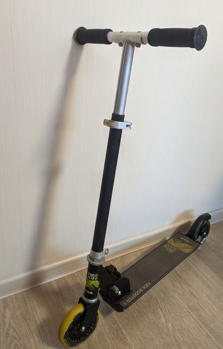 Продам самокат Stiga, модель Challenger 120-S в гарному стані