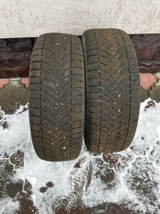 Шини  205/55 R16 пара