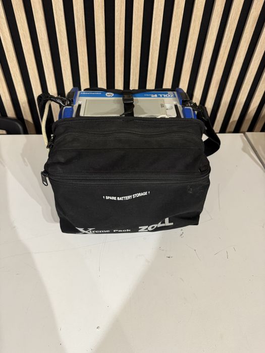 Defibrylator Zoll M series. 3 odprowadzenia