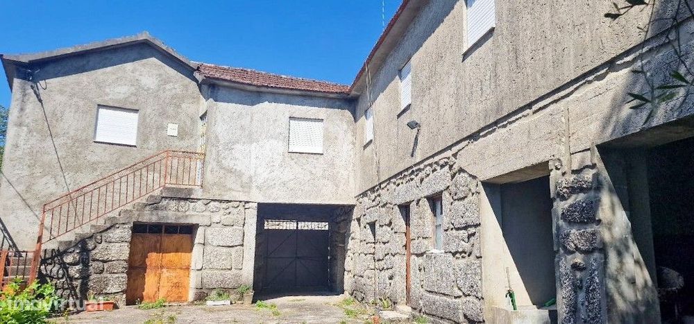 Moradia individual V8 com Terreno - Eira Vedra