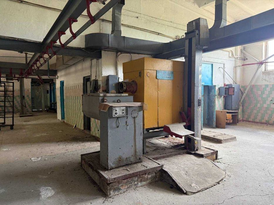 Продаж приміщення  3900 м2 в м. Жмеринка (8281)