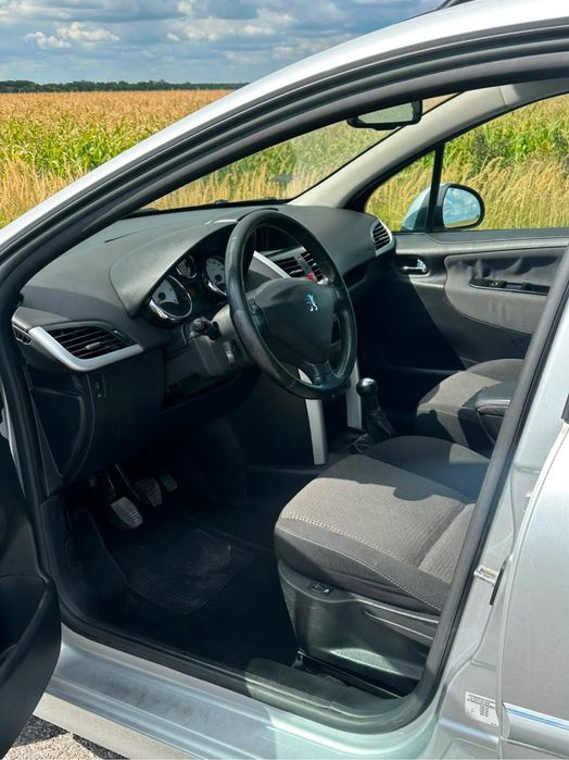 Продам peugeot 207sv 2010рік 1.6 дизель