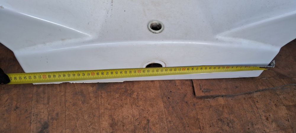 Раковина з п'єдесталом / підставкою