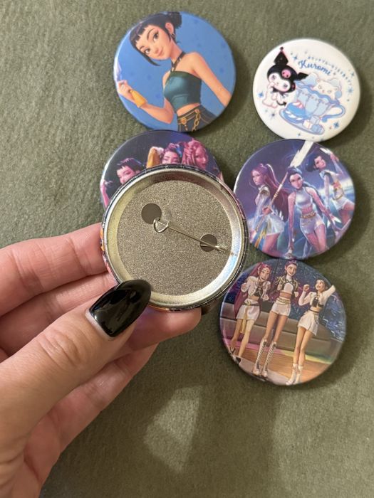 Бейджи, значки к-поп huntrix