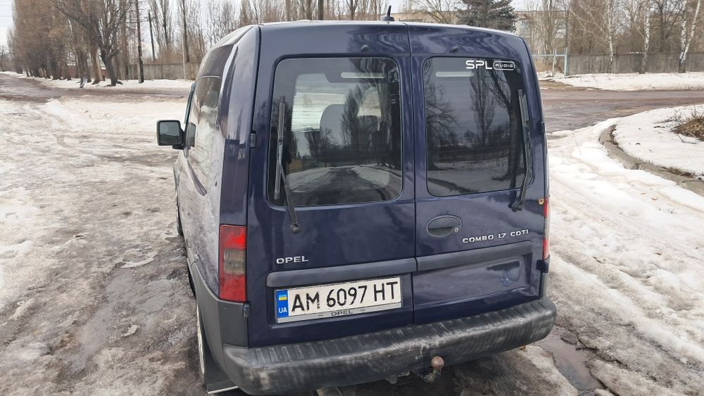 Продаю опель комбо 2005рік 1.7 дизель