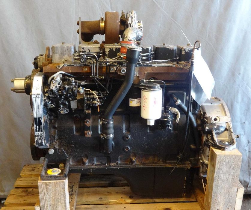 Silnik spalinowy - Case 6T-590