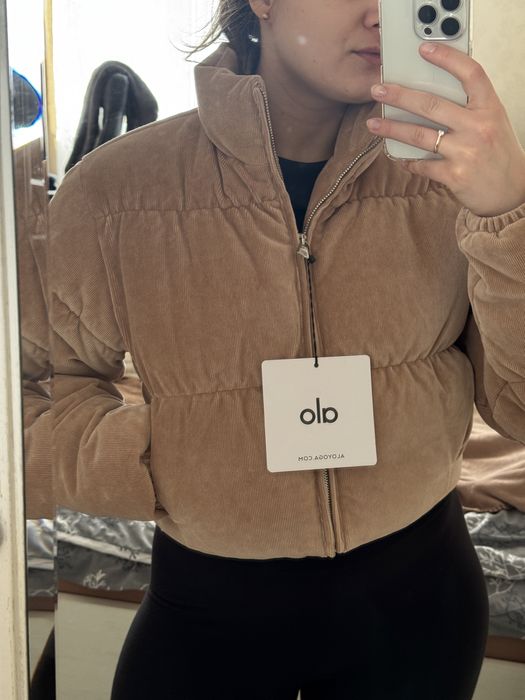 Куртка весна/осінь Alo Yoga Woman Dreamy Puffer