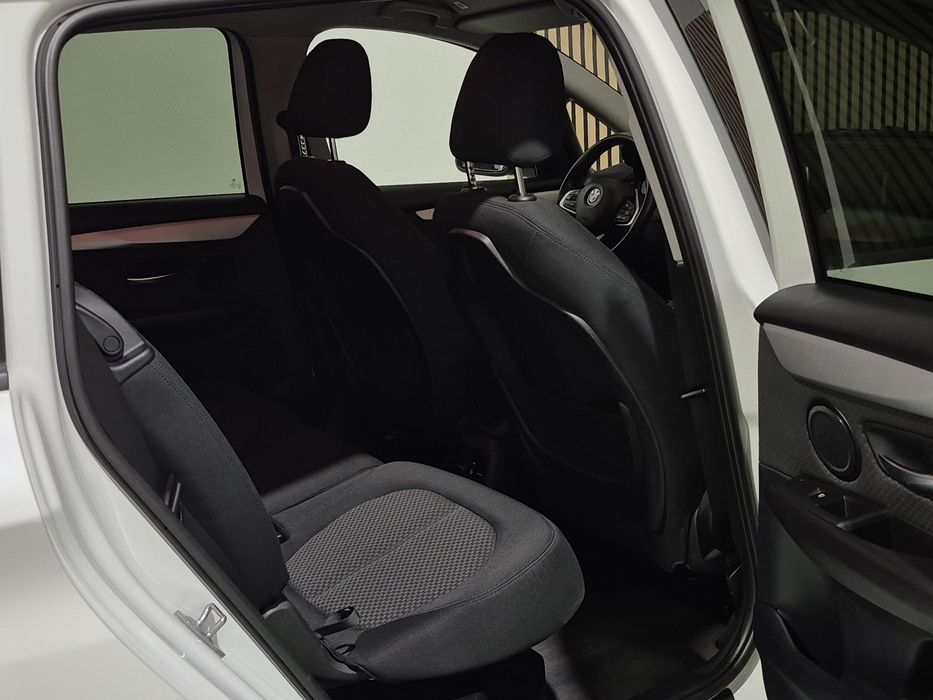 BMW 216 Gran Tourer — fotografia 7