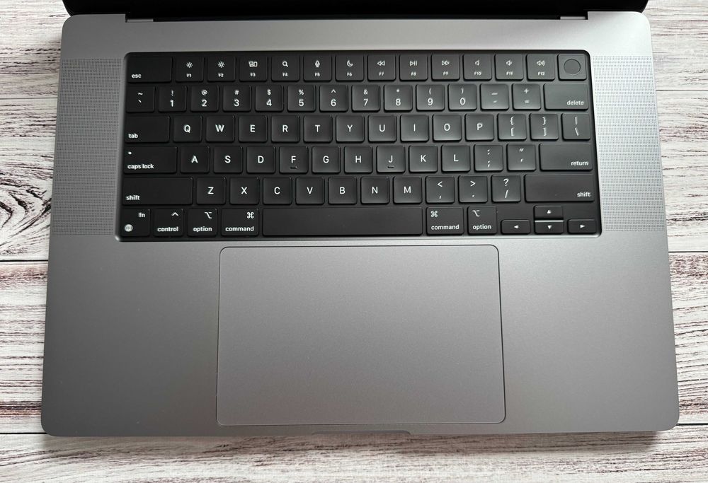 Apple MacBook Pro 16’ 2021 M1 Pro/32Gb/512Gb Space Gray