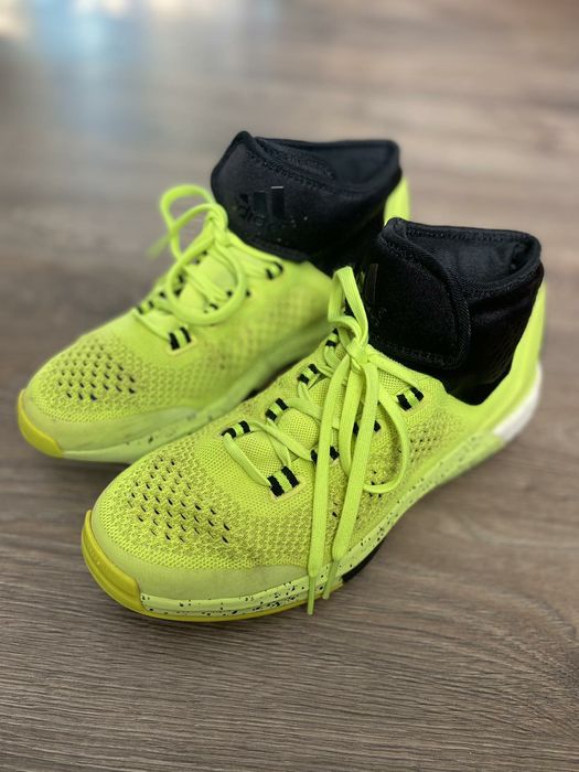 Чоловічі кросівки adidas ...