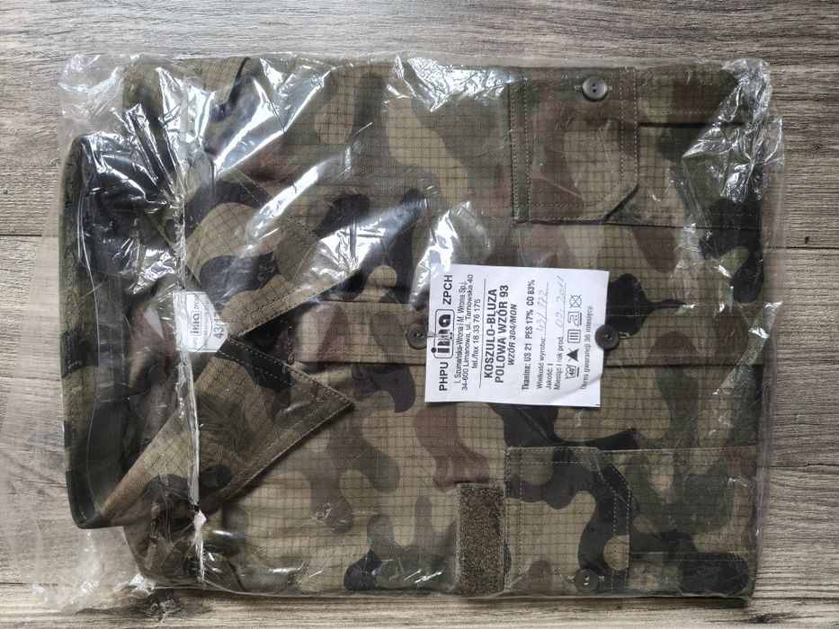 304/MON koszulo-bluza polowa wzór 93. Rozmiar 43/172. Wysyłka OLX.