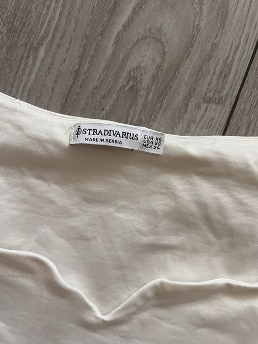 Боді Stradivarius xs з рукавами масло