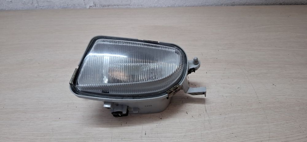 Halogen Mercedes W208 W210