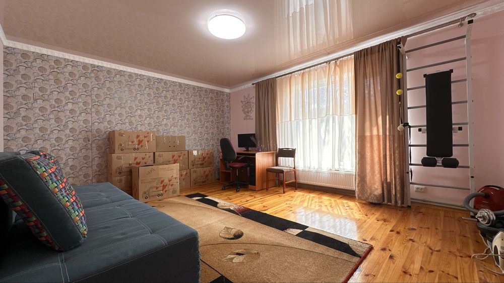 Продаж будинку . Вінниця.