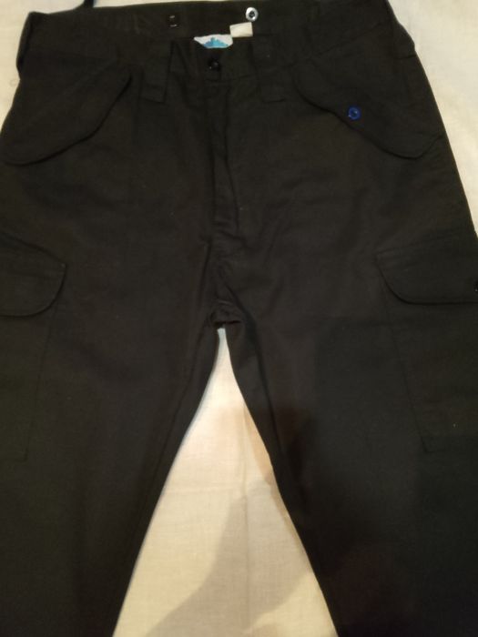 Штаны чёрные. Новые.