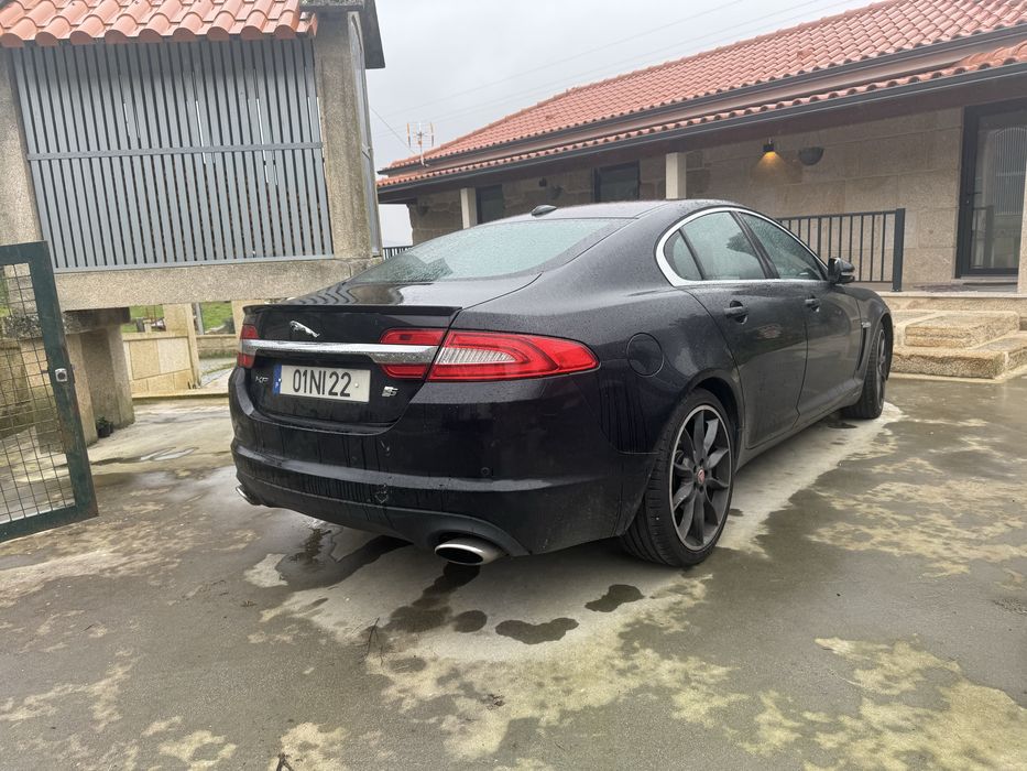 Jaguar xf 3.0 275 aceito trocas por classicos