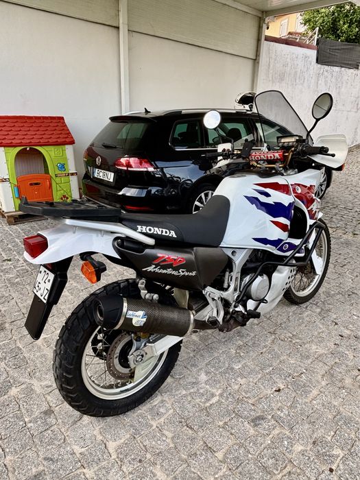 Africa Twin 750 RD07