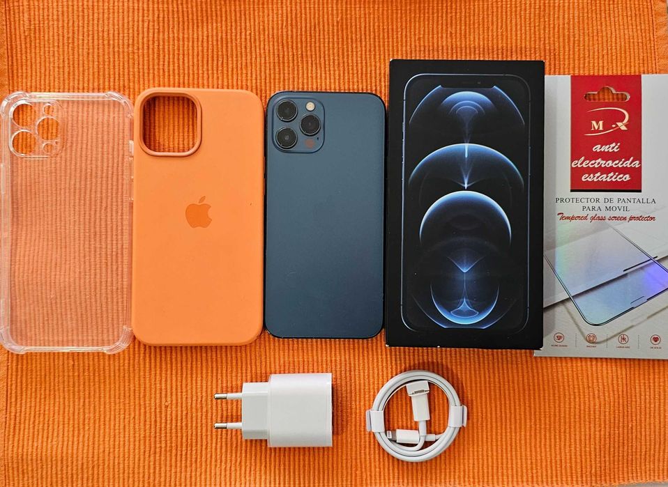 Iphone 12Pro Max 256Gb.  Muito bom
