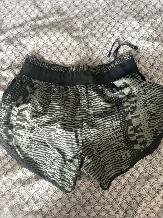 Spodenki sportowe nike
