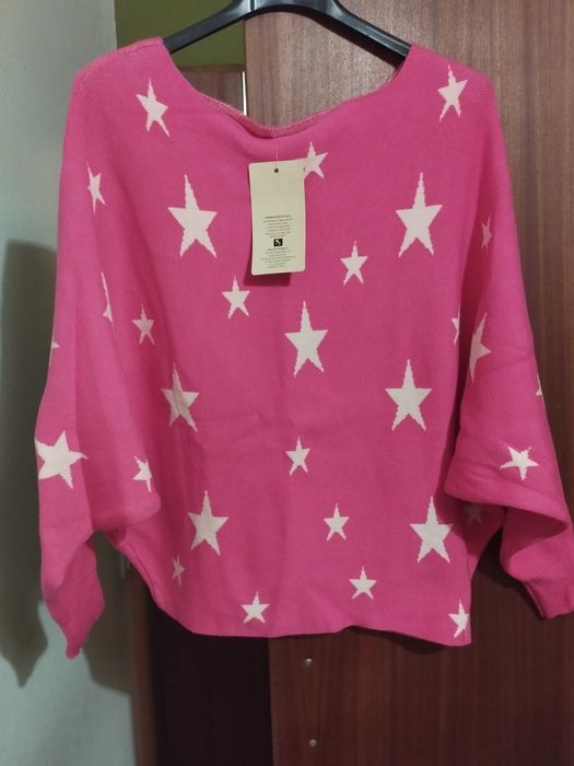 Camisola malha rosa fúcsia com estrelas nova