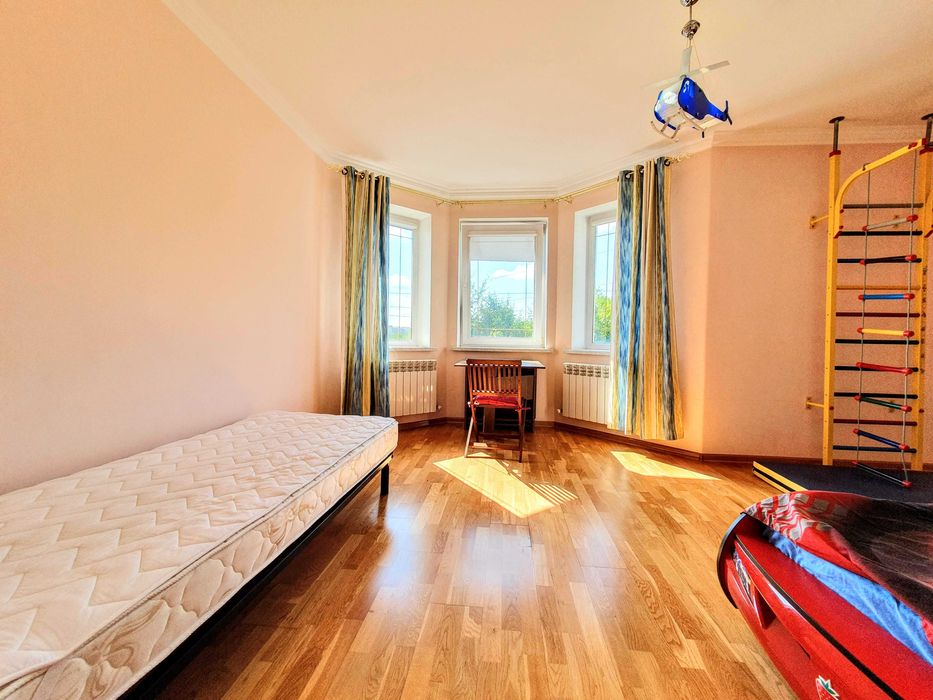 Здається 5-ти кімнатний БУДИНОК з ремонтом, котел на дровах/генератор.