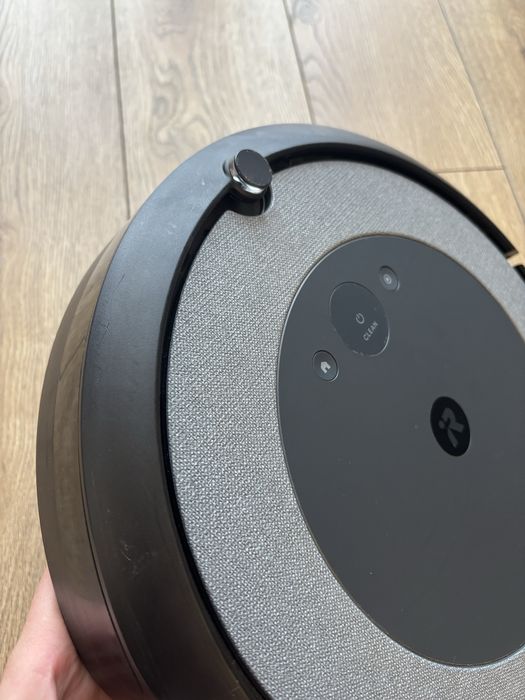 IRobot Roomba i3