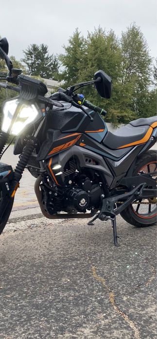 Мустанг ст 200