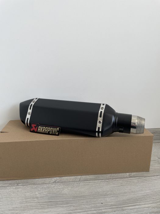 Акція! Прямоток на мотоцикл Akrapovic + Подарунок