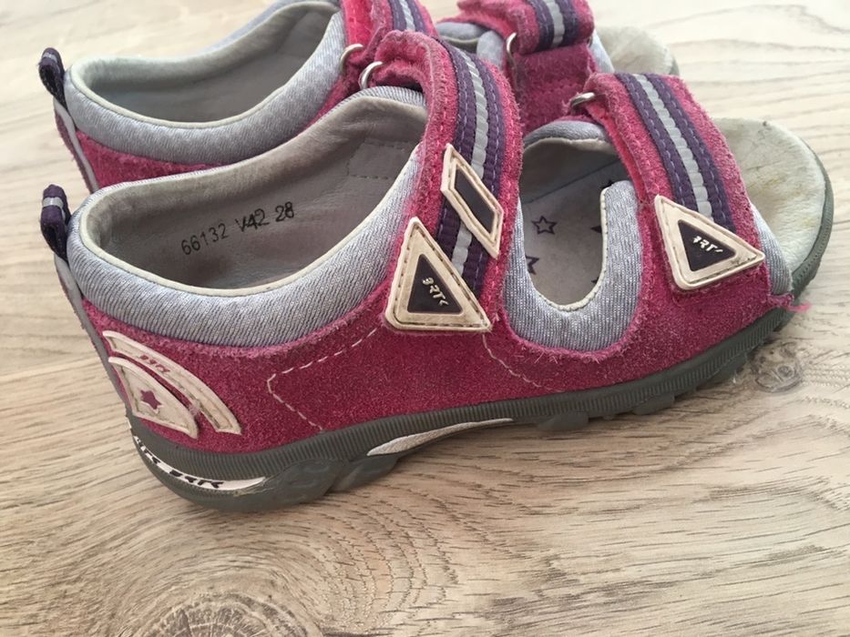 Sandały Bartek rozmiar 28