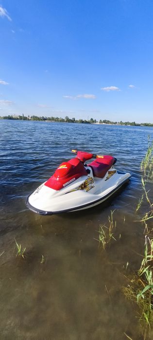 Продам гидроцикл sea doo bombardier GS 717