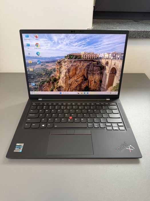 Lenovo ThinkPad X1 Carbon GEN 9 i7-1185G7 512GB 16GB FV