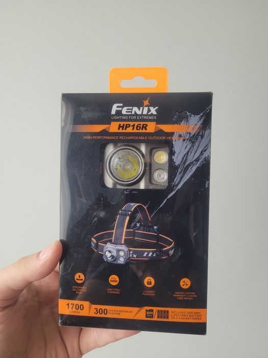 Nowa latarka Fenix HP16R