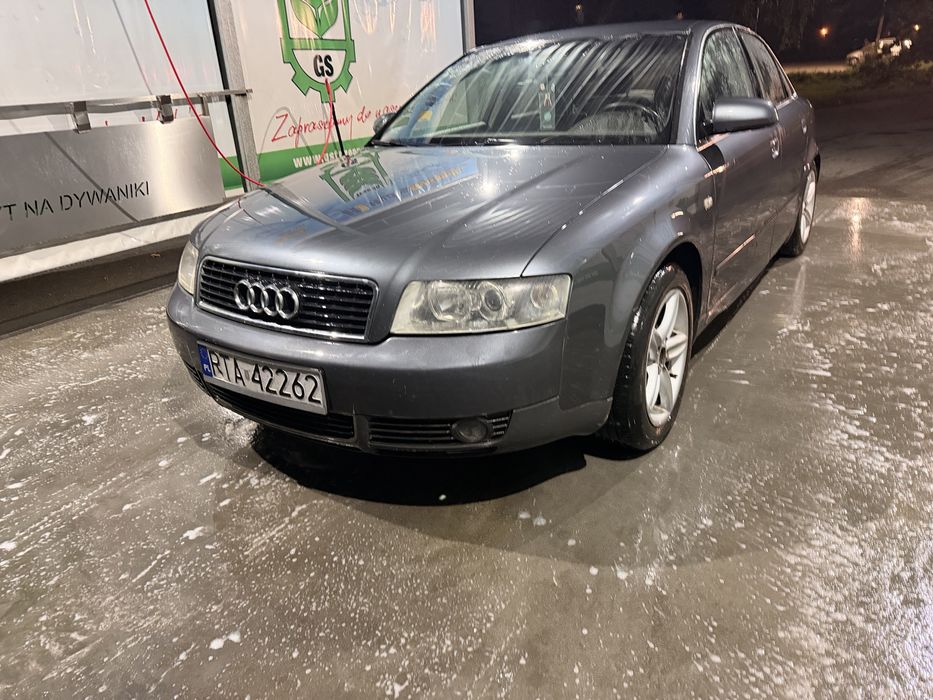 Audi A4Limousine
