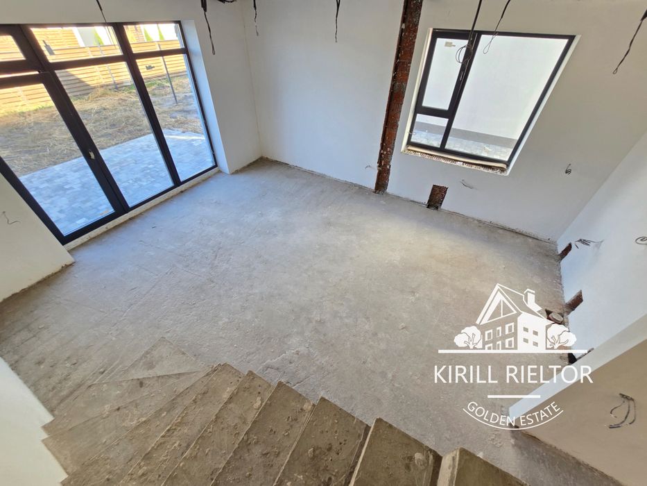 Продается современный дуплекс рядом с озером в городке "Золотые Ключи"