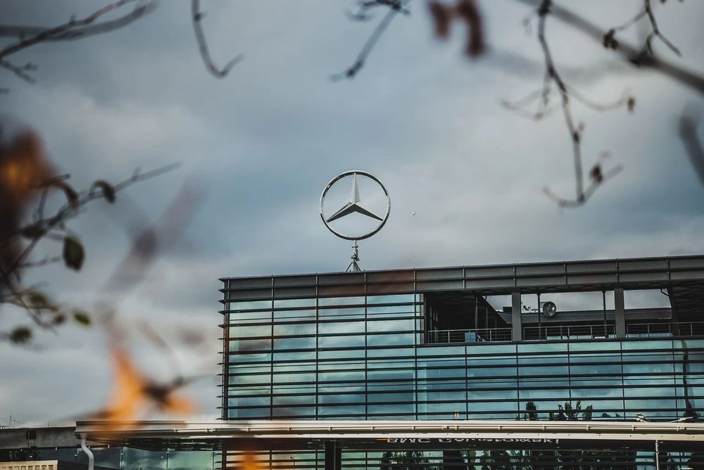 BMG GOWOROWSKI Sp z oo Mercedes-Benz smart Mazda top banner