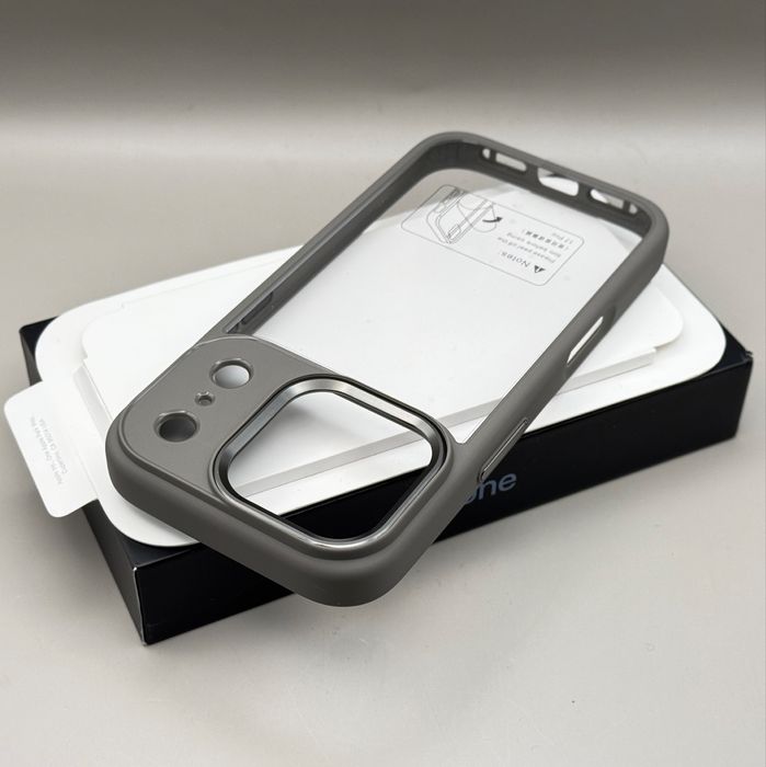 Чехол на iPhone 17 Pro Max Silver, 17 Pro Black, 17 Pro Max Orange