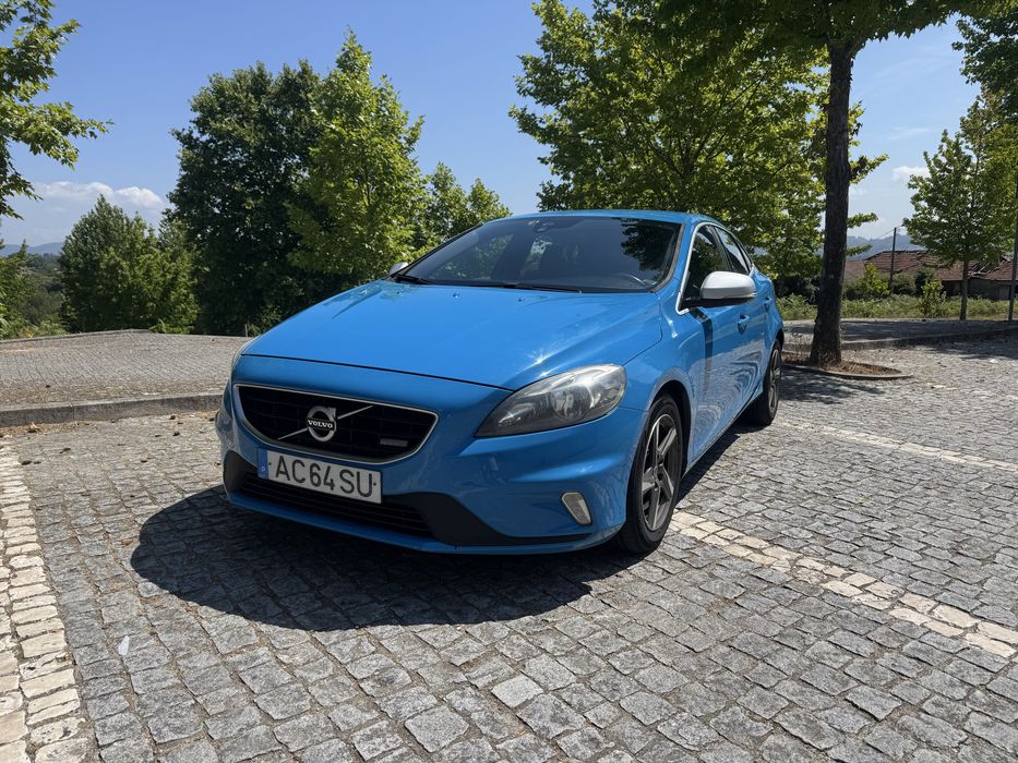Volvo V40 R-Design D2 1.6