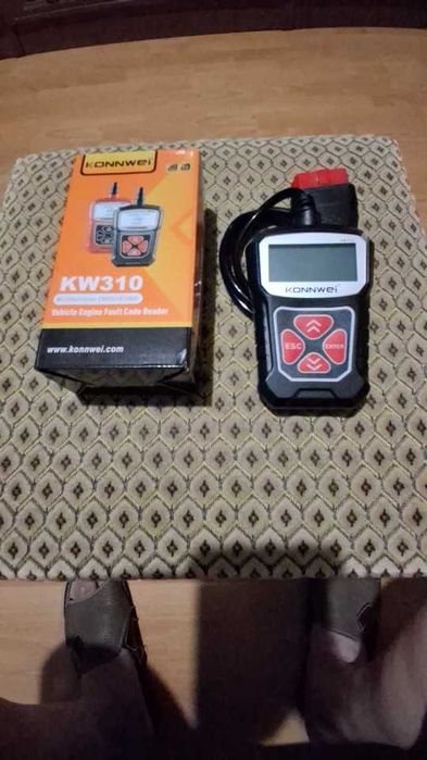Сканер Обд OBD2 Автосканер Konnwei KW310 для діагностики