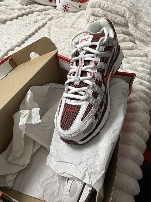 Nike   Novo p-6000