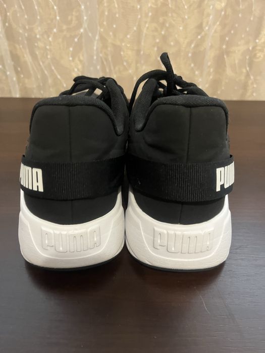 Нові чоловічі кросівки Puma Disperse XT