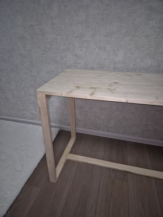 Cосновий стіл,  стиль лофт